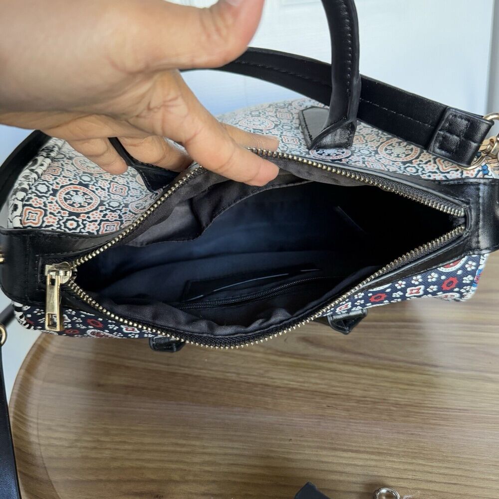 FAUX LEATHER TOPSHOP BOWLING BAG FLORAL - Picture 7 of 16